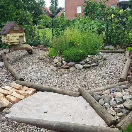 Mit Blick In Die Natur - Möwennest 24 *